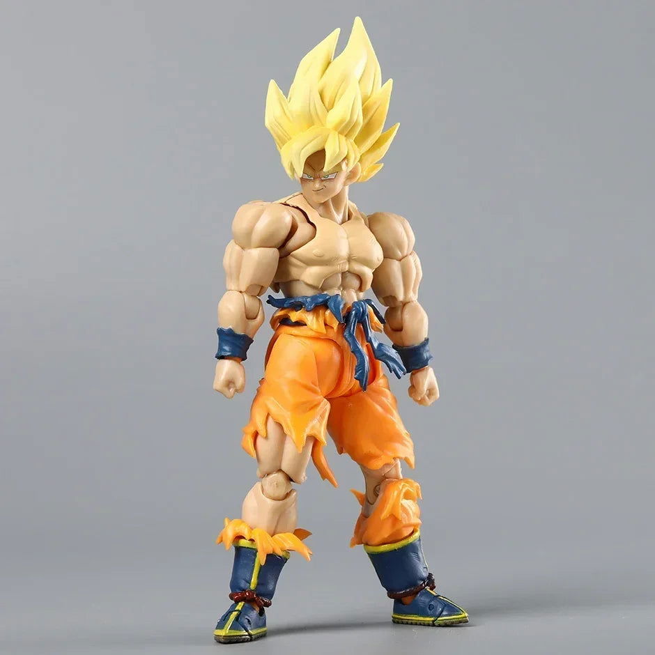 Super Saiyan Goku Posable Action Figure, Anime Dragon Ball Z Figurines PVC Articulated Collectible 16.5 cm
