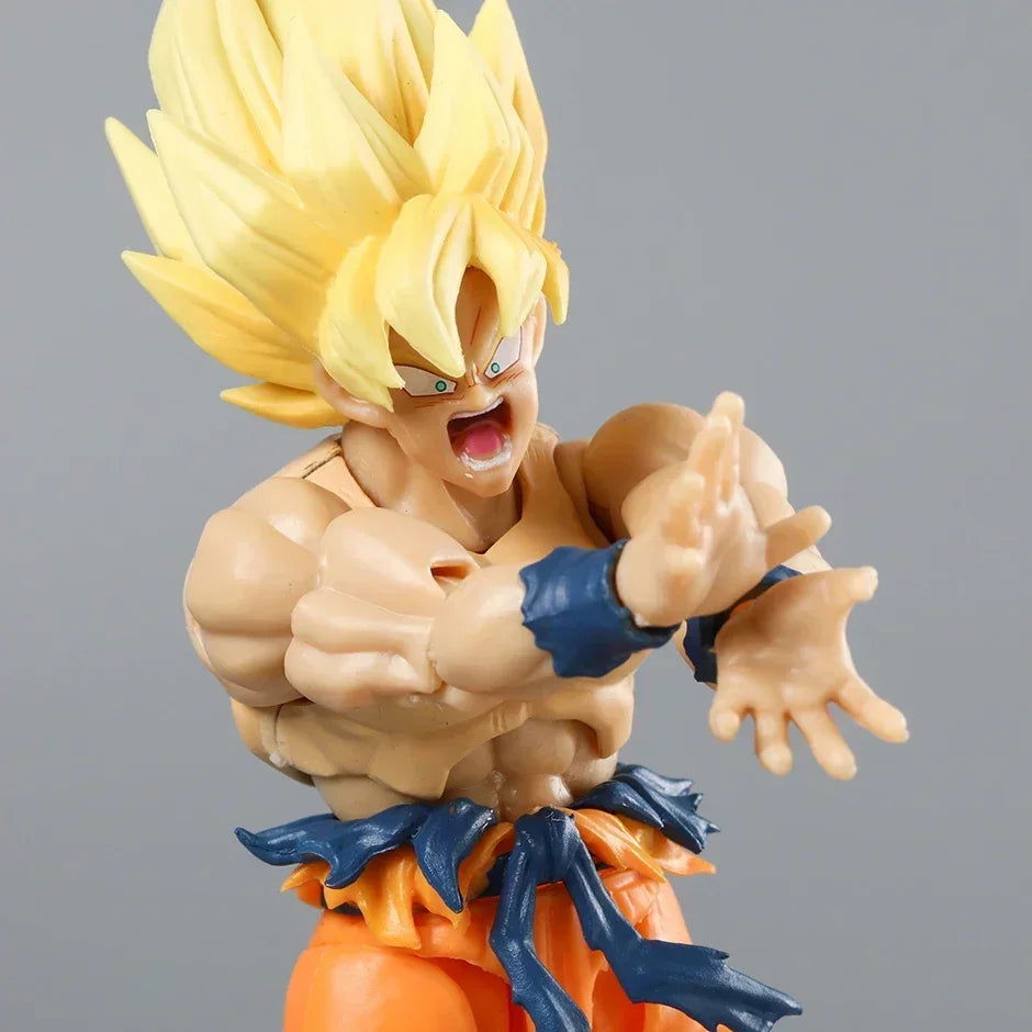 Super Saiyan Goku Posable Action Figure, Anime Dragon Ball Z Figurines PVC Articulated Collectible 16.5 cm