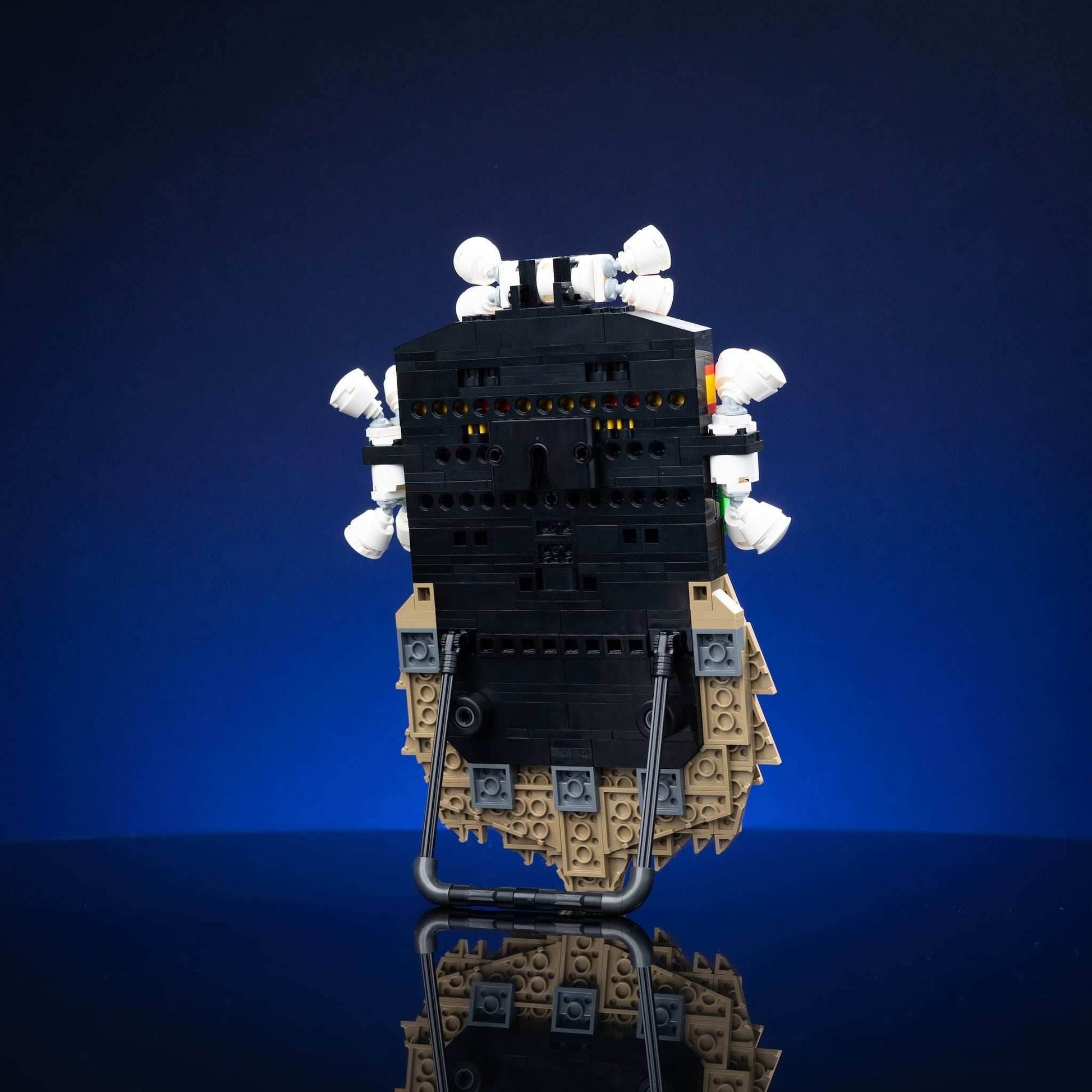 Life-Sized Uka Uka Mask - Bricks & Instructions