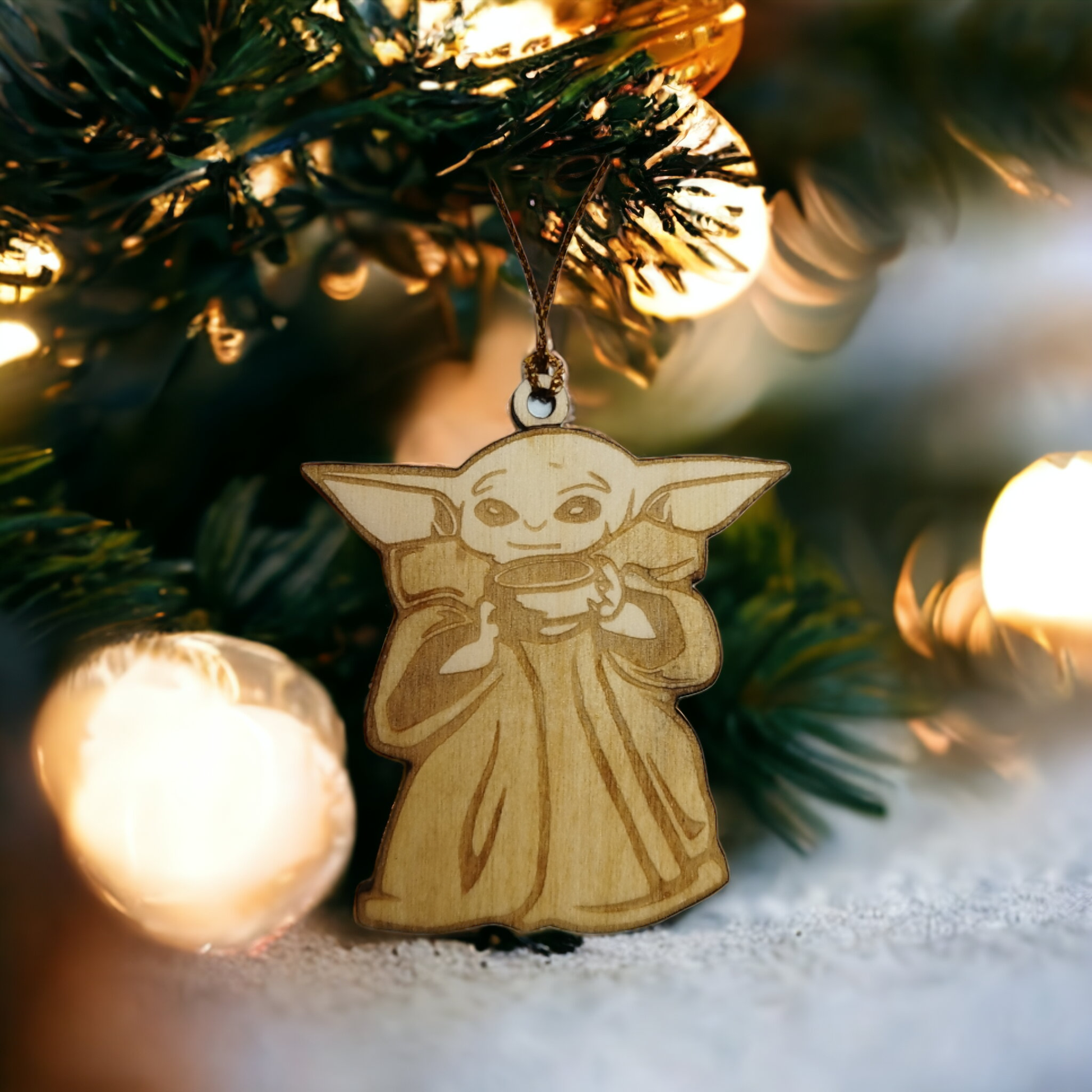 Set of 6 Baby Yoda Ornaments Wooden Coasters - Handmade Gift - Housewarming - Wood Kitchenware