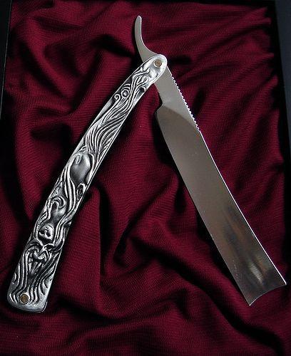 Sweeney Todd Knife The Demon Barber-2