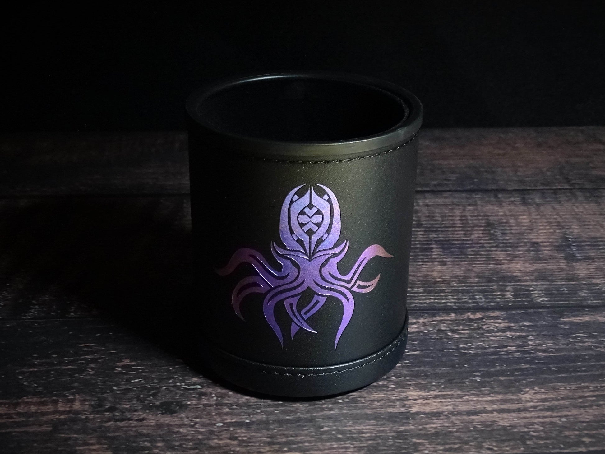 Color Shift Dice Cup - Cthulhu - 