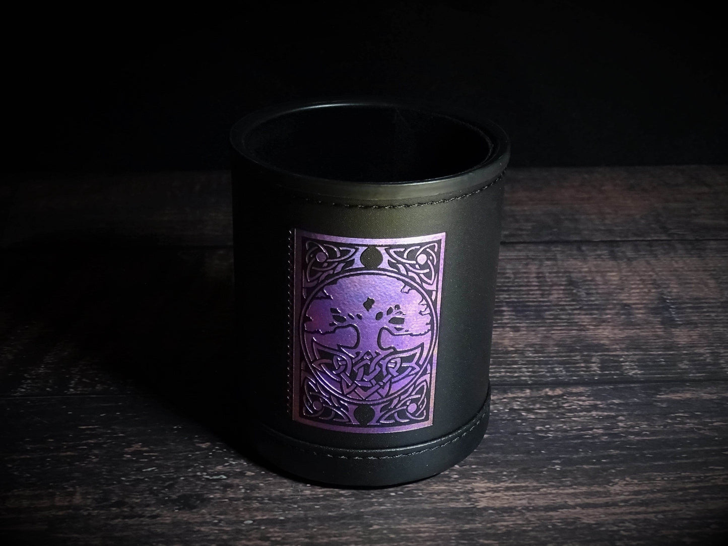 Color Shift Dice Cup - Spell Book - 