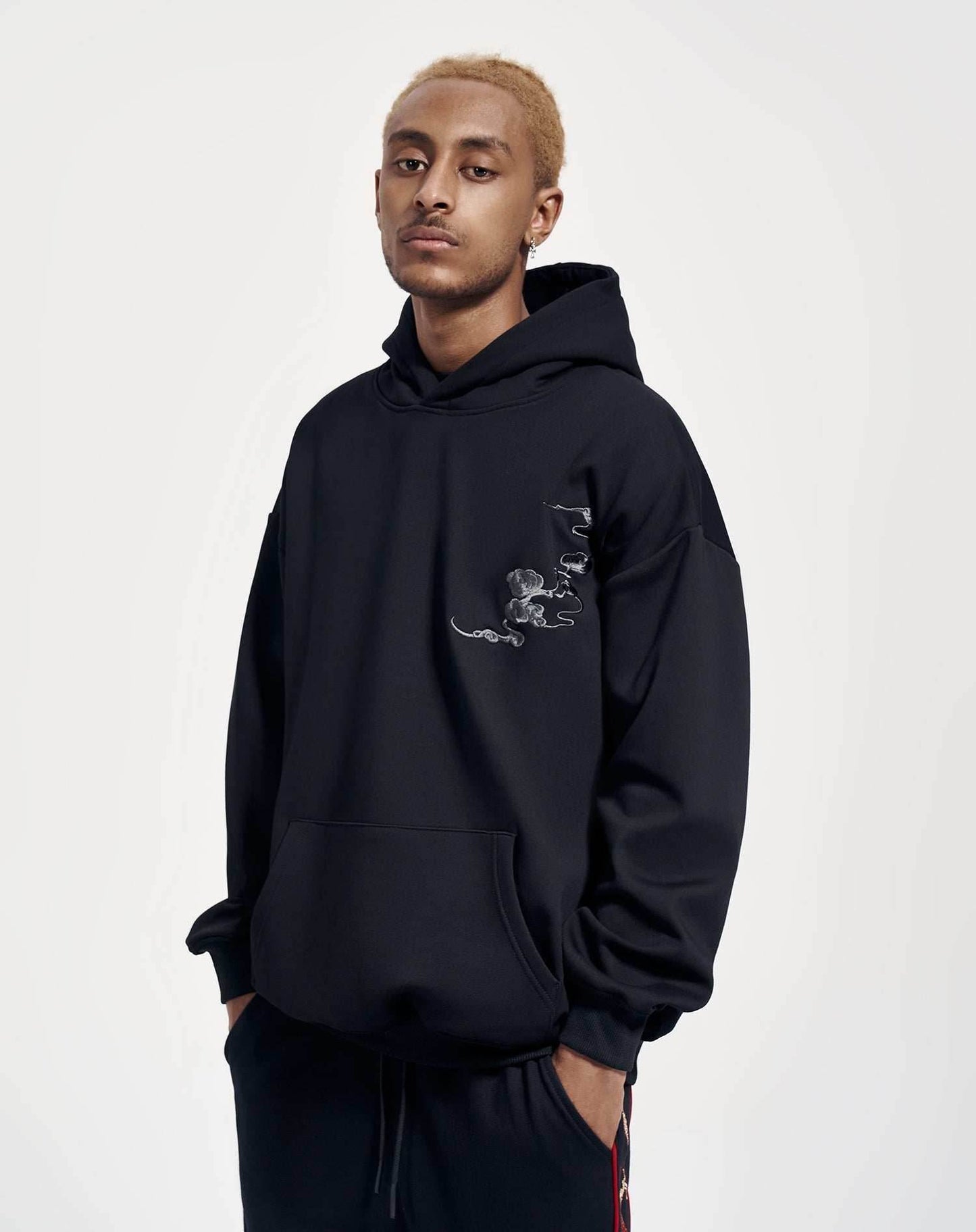 KH9102 Kirin Embroidery Hoodie - Black / S
