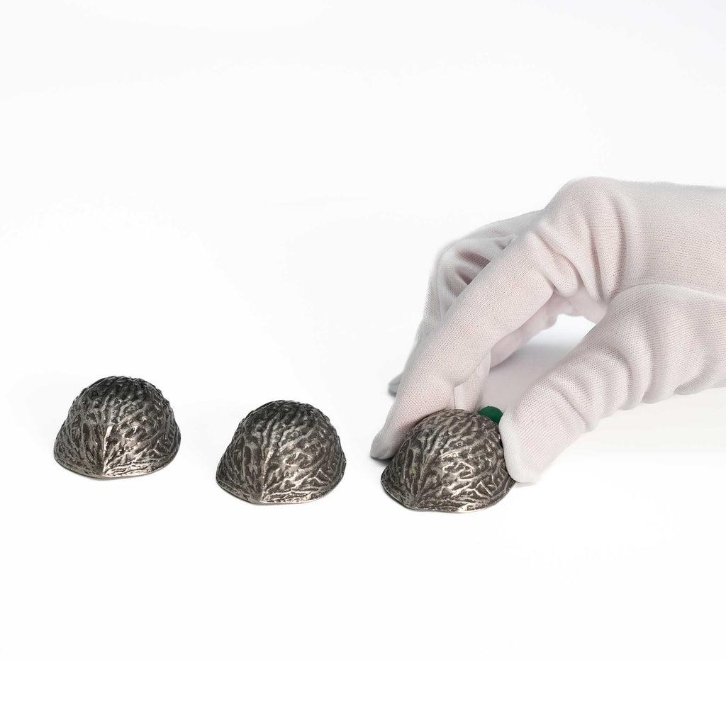 Metal Antique Silver 3 Shell Game