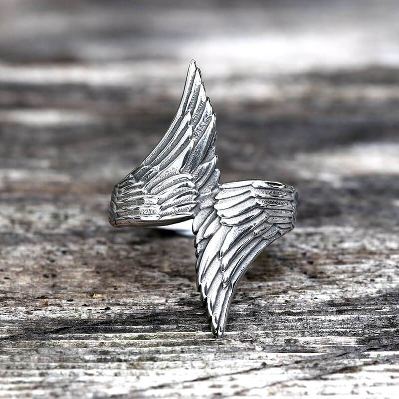 Angel Descends Wings Stainless Steel Ring - Stainless Steel / 7
