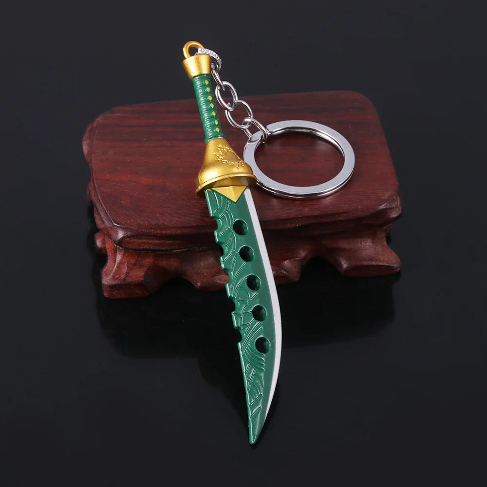 Anime The Seven Deadly Sins Keychain Meliodas Lost Bane Sword Key Chains Metal Weapon Model Pendant Keyring Jewelry