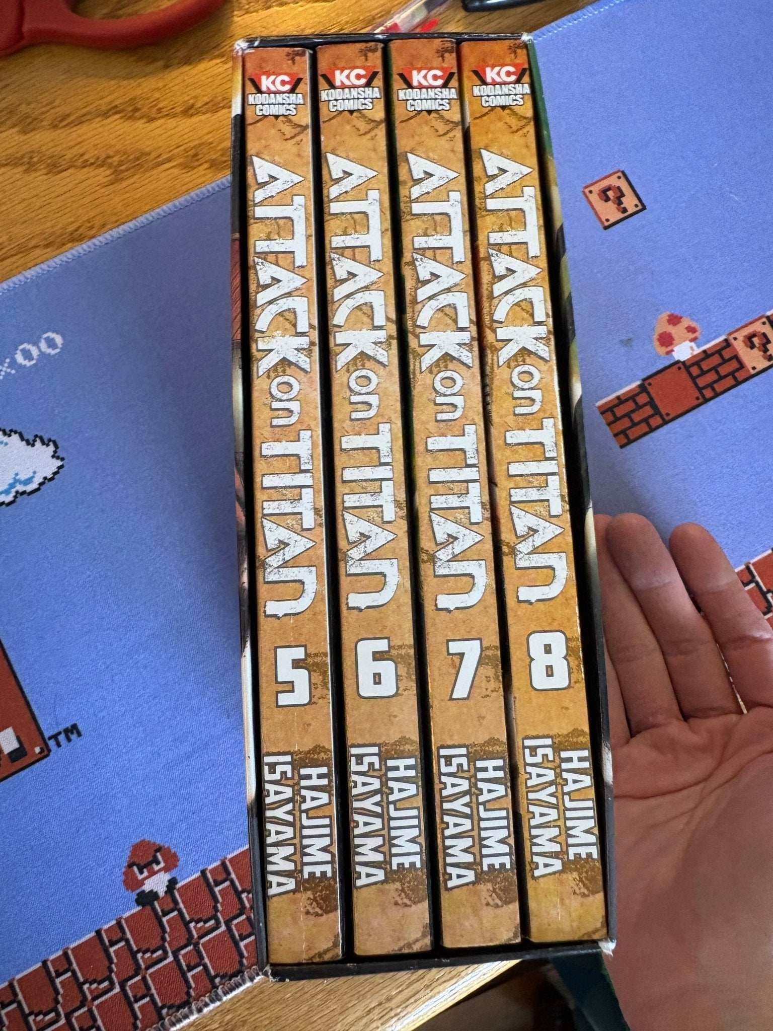 Attack on Titan Vol 5-8 Box Set - 