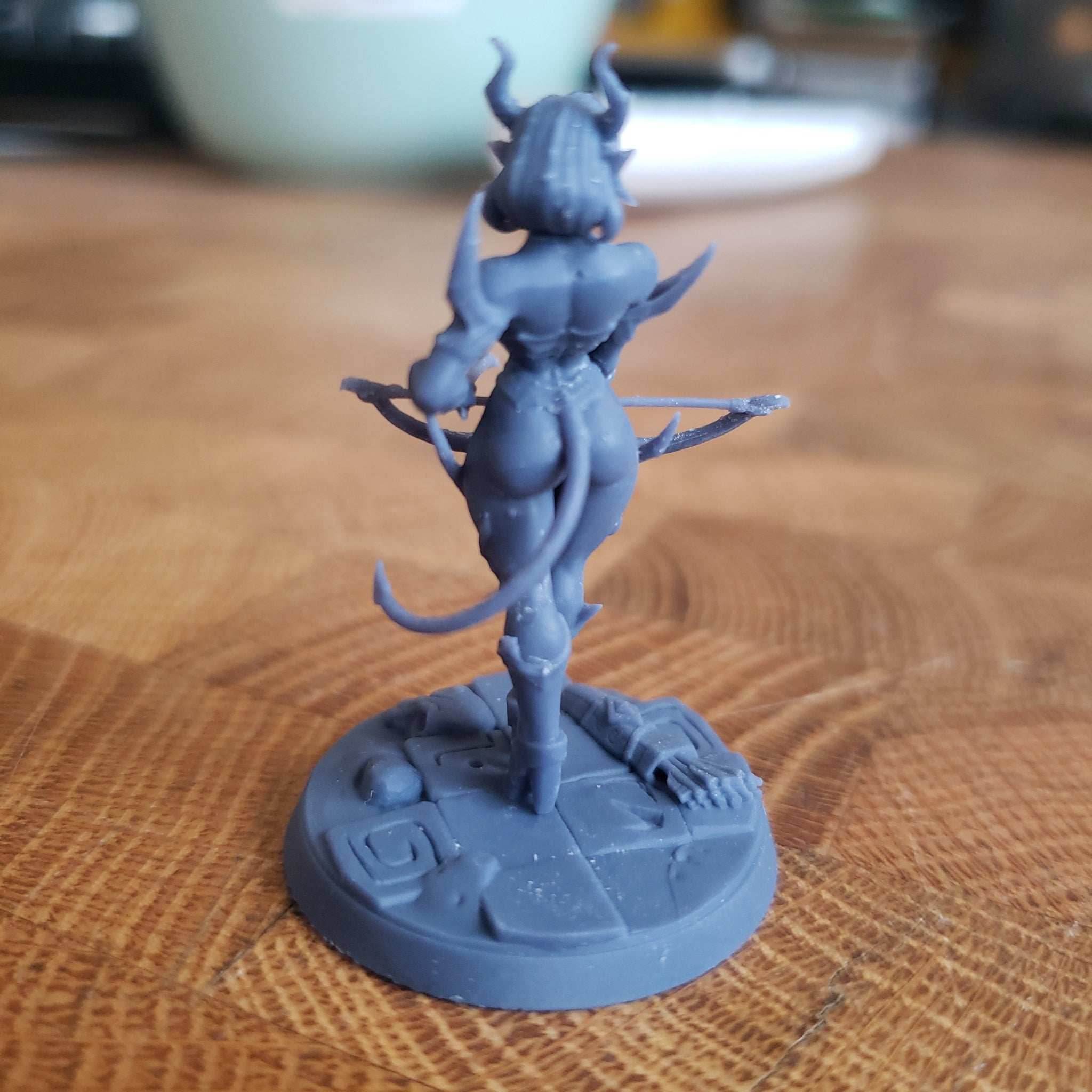 Aurora Darkember (Female Demon Rogue) - 