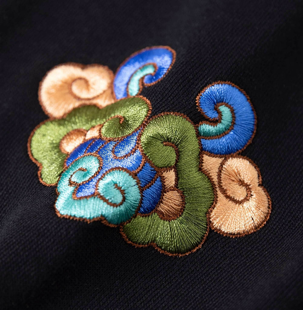 KH9232 Mountains Embroidery Hoodie - Black / S