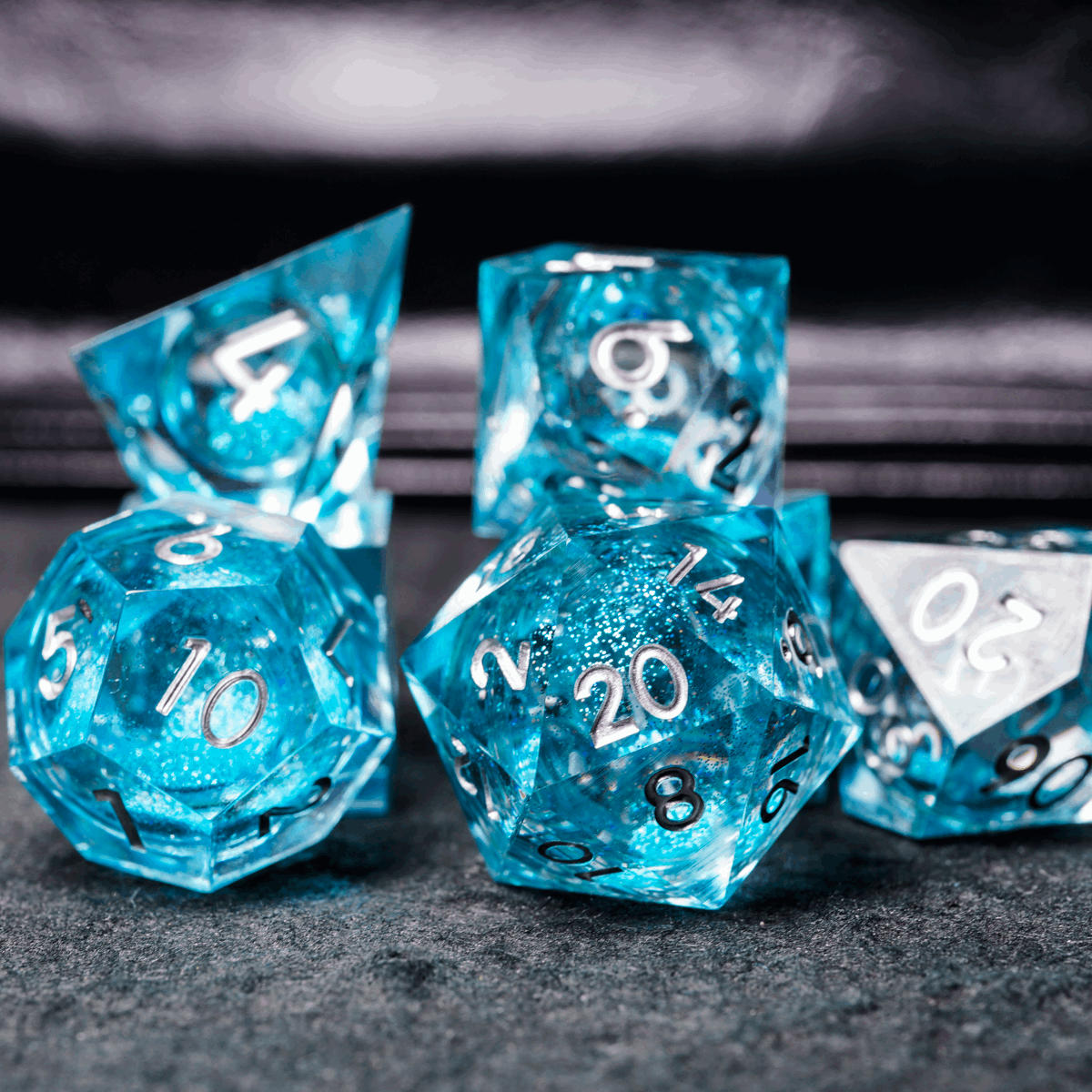 HD Starry Sky Flowing Sand Blue Resin Dice