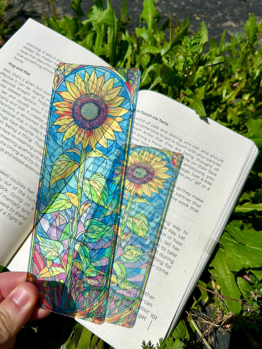 Stained Glass Sunflower Bookmark - Vibrant Sunflower Art, Nature-Inspired Gift, Golden Sunflower Bookmark