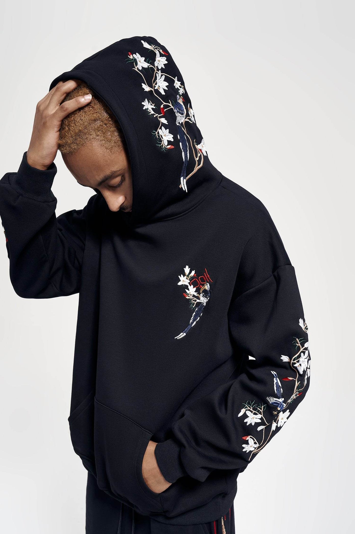 KH9083 Flowers Embroidery Hoodie - Black / S