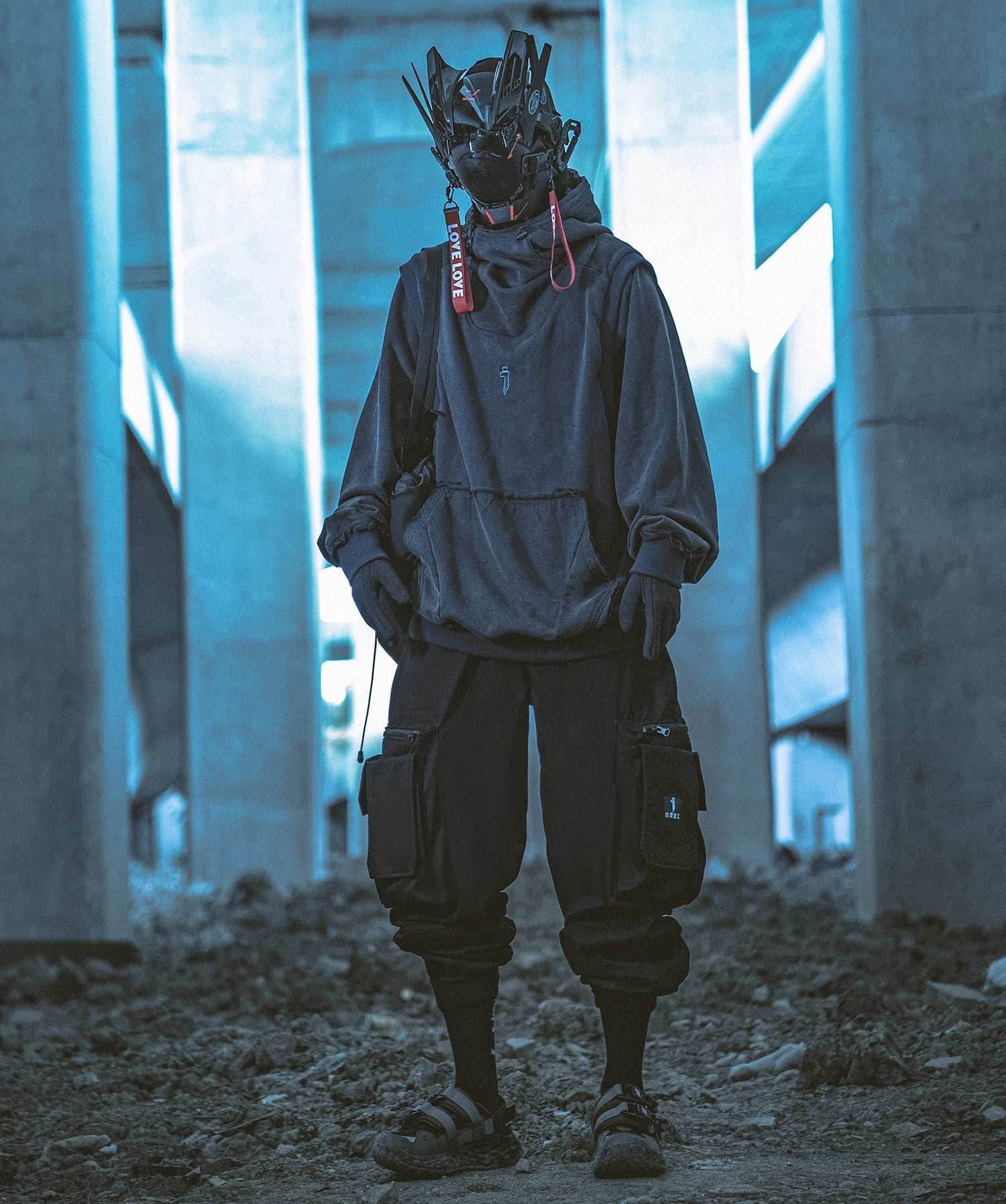 HiH28 Winter Wilderness Hoodie - Dark Khaki / M