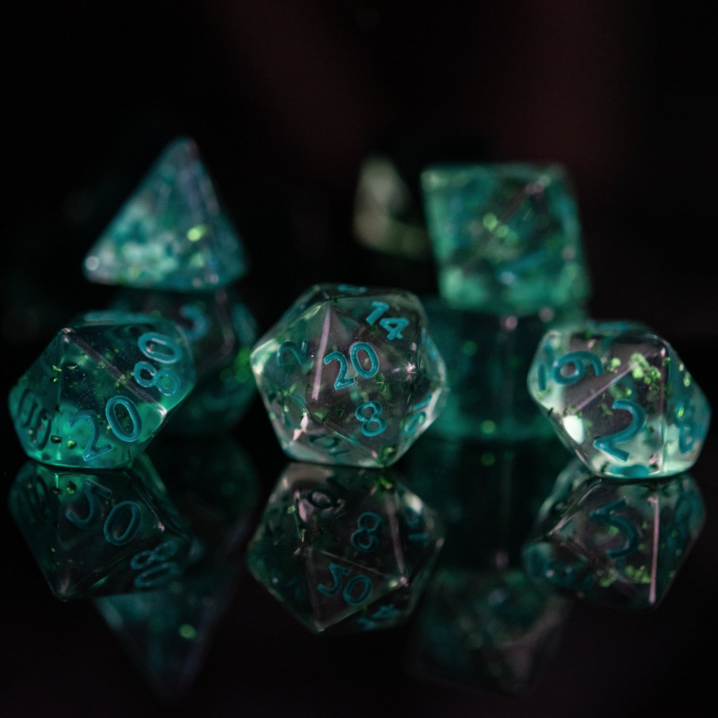 Bermuda Acrylic Dice Set