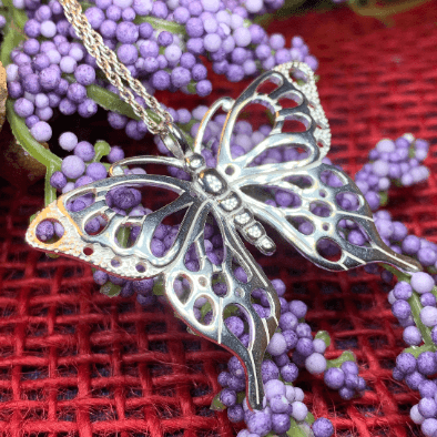 Earrach Butterfly Necklace - 18