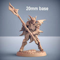 Bloodhunt Knight: Sculpt B (Male Vampire Soldier) - With Helmet / Sword