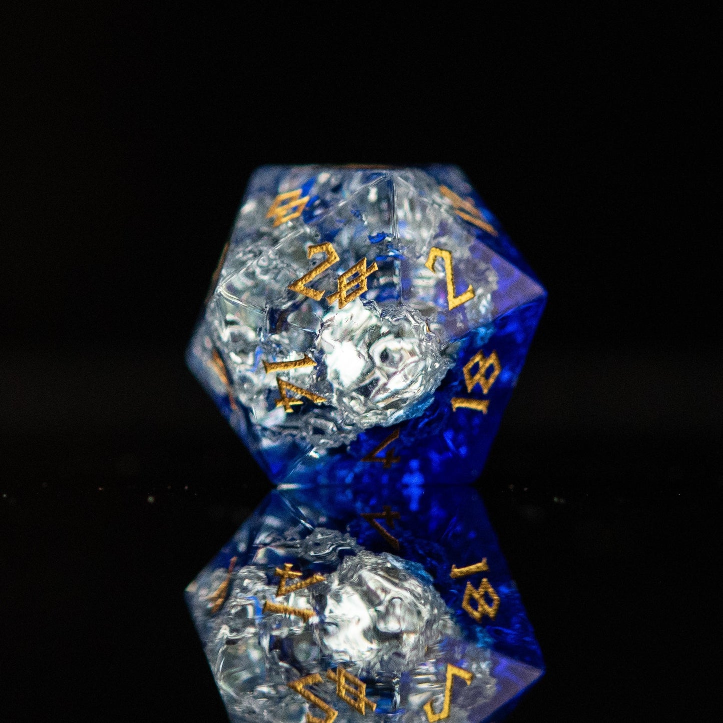 Blue Crystal Shattered Glass Dice Set