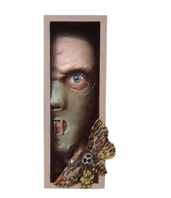 Bookends Bookshelf Bookend Books Holder Horror Peeping Monster Human Face Resin Bookstand Sculpture Collecting Cd Albums Pendant