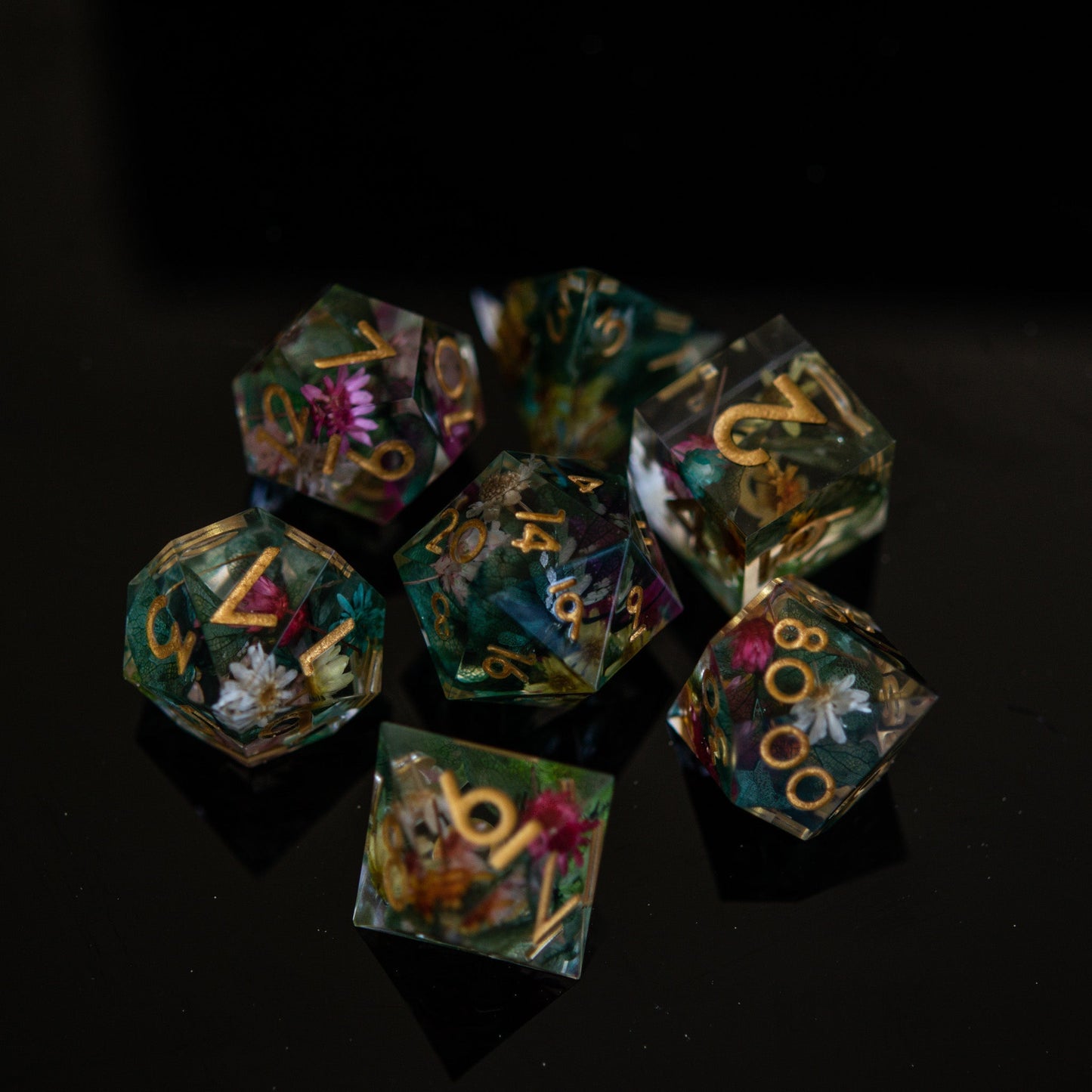 Botanical Gardens Sharp-Edged Resin Dice Set