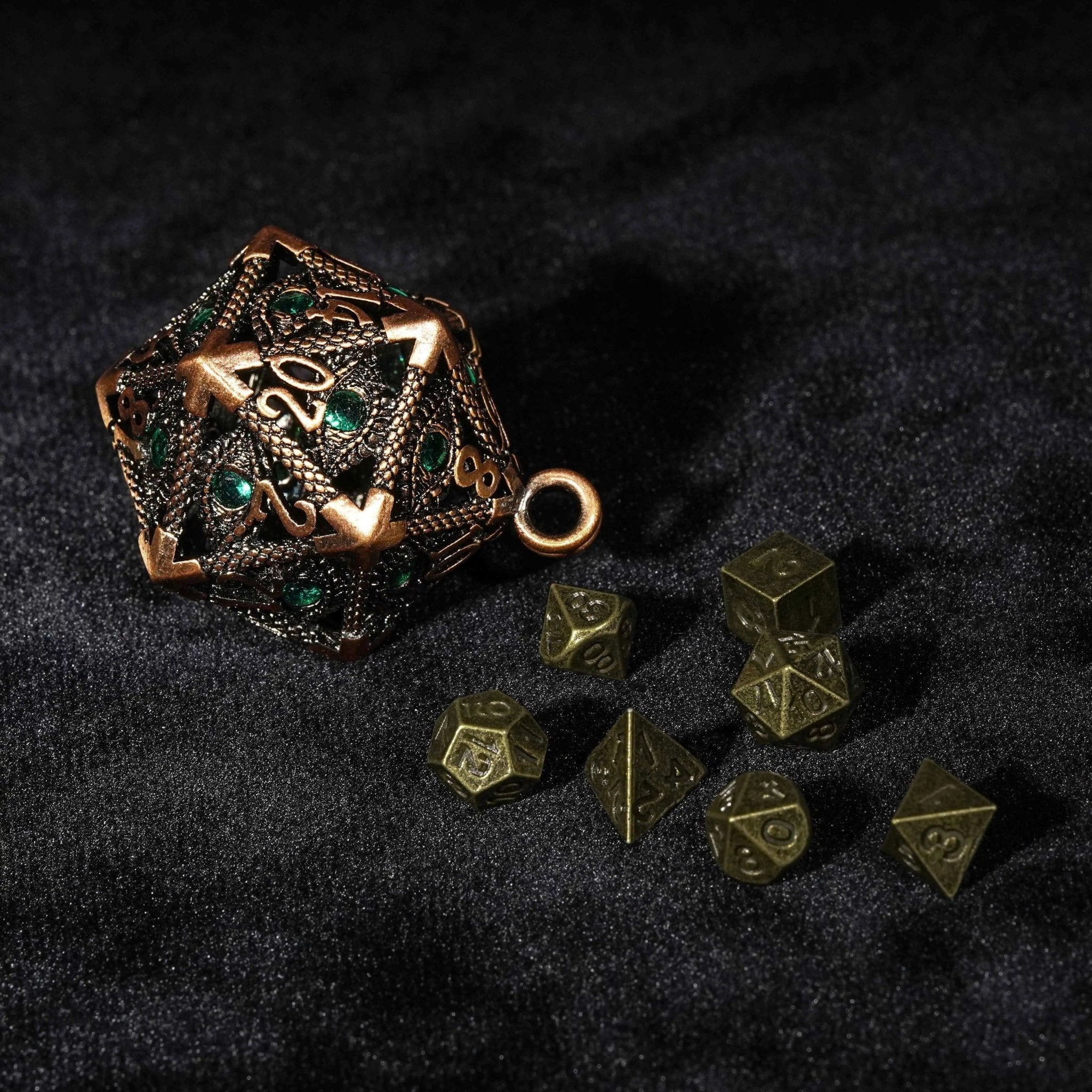 Bronze Emerald Dragon Eye Hollow Metal Dice Keychain + 7 Mini Metal DND Dice Set