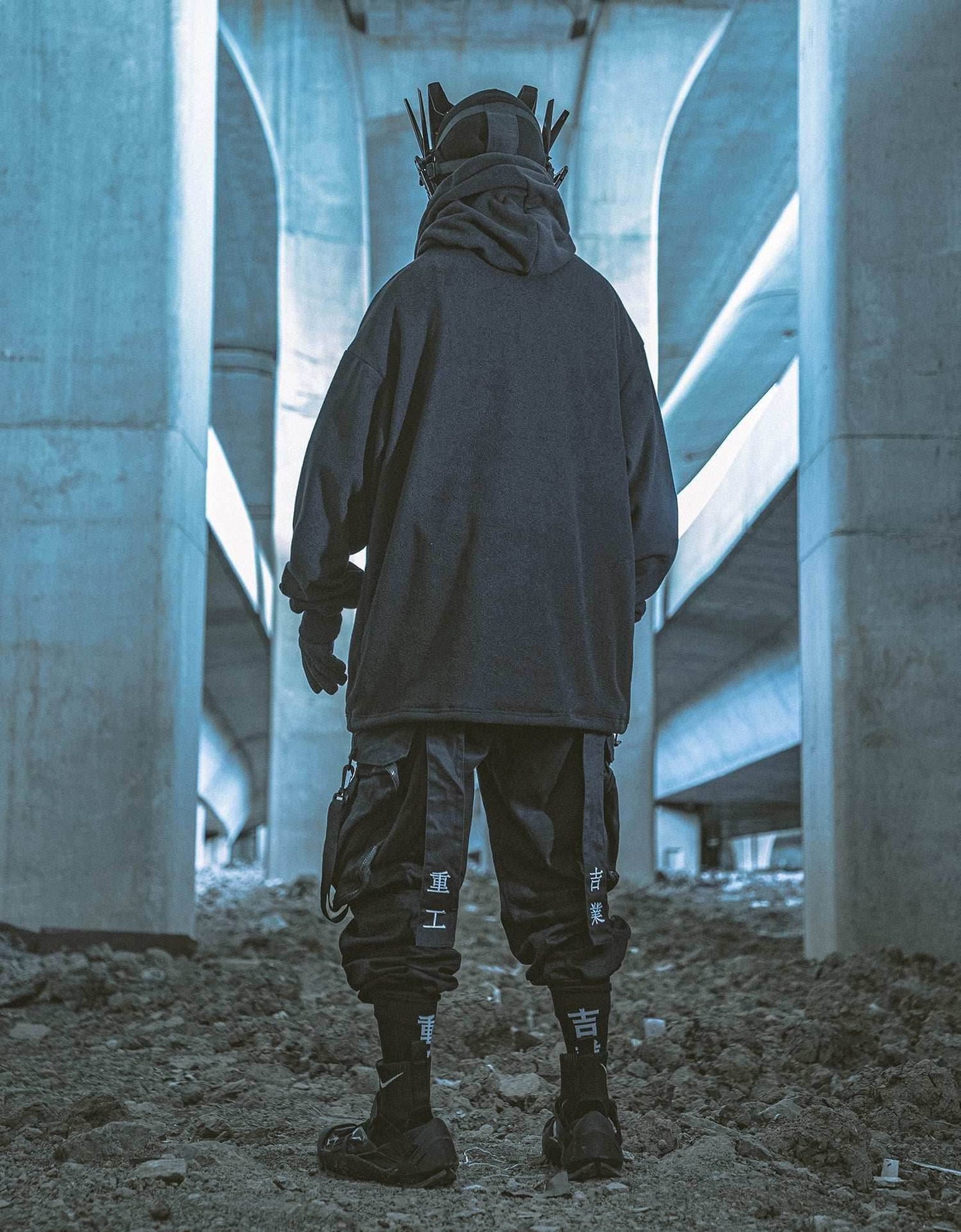 HiH26 I-Tech Fleece Hoodie - Black / S