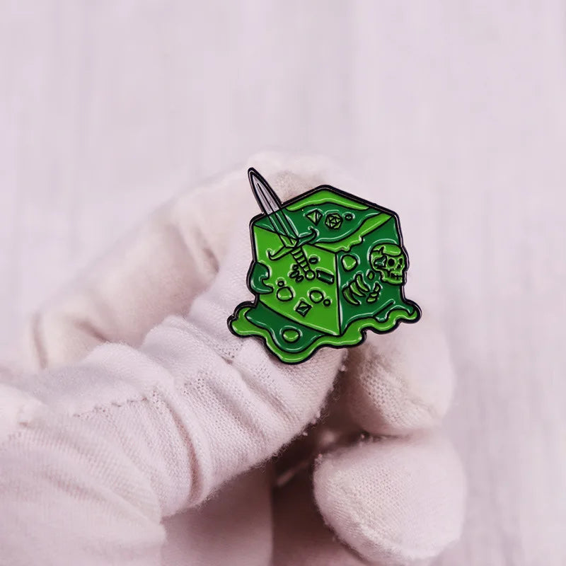 C2985 Dragon on D20 dice Enamel Pin Dungeons Inspired Brooch Dice Game Badge Fashion Jewelry Decorate