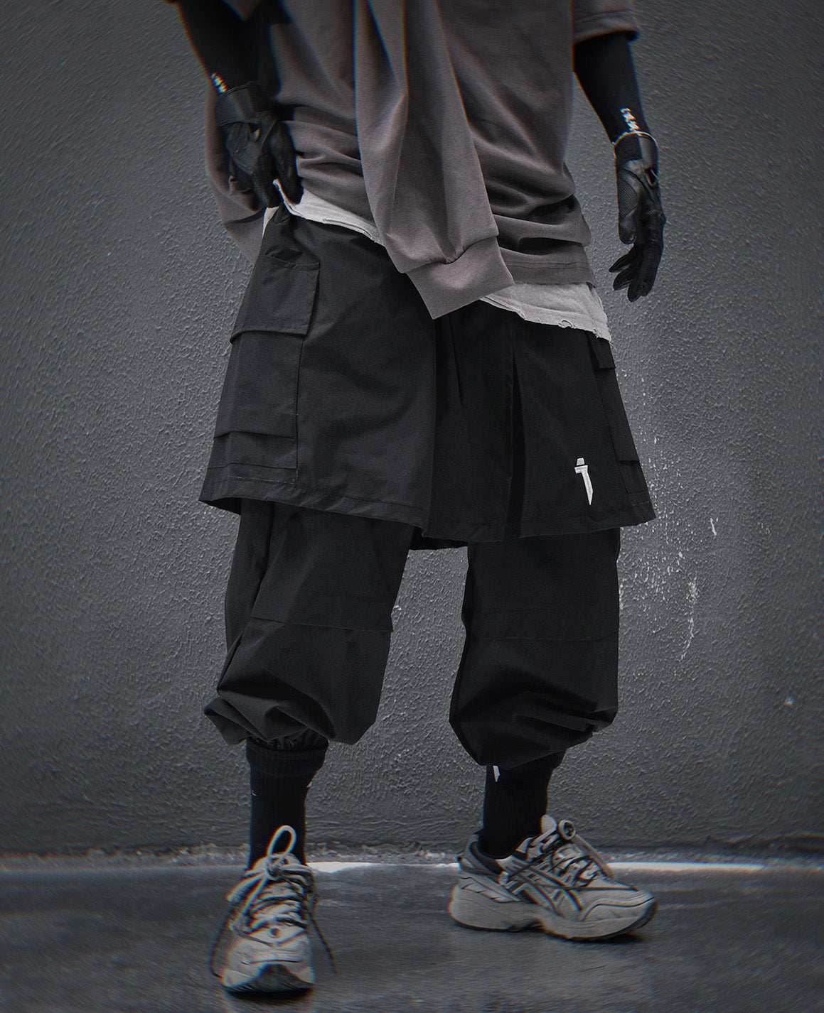 HiP80 Black Samurai Pants - M