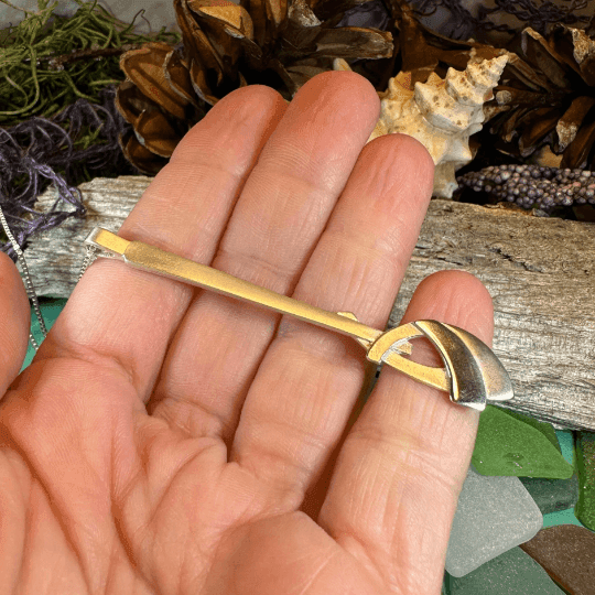 Modern Celtic Knot Necklace - 18