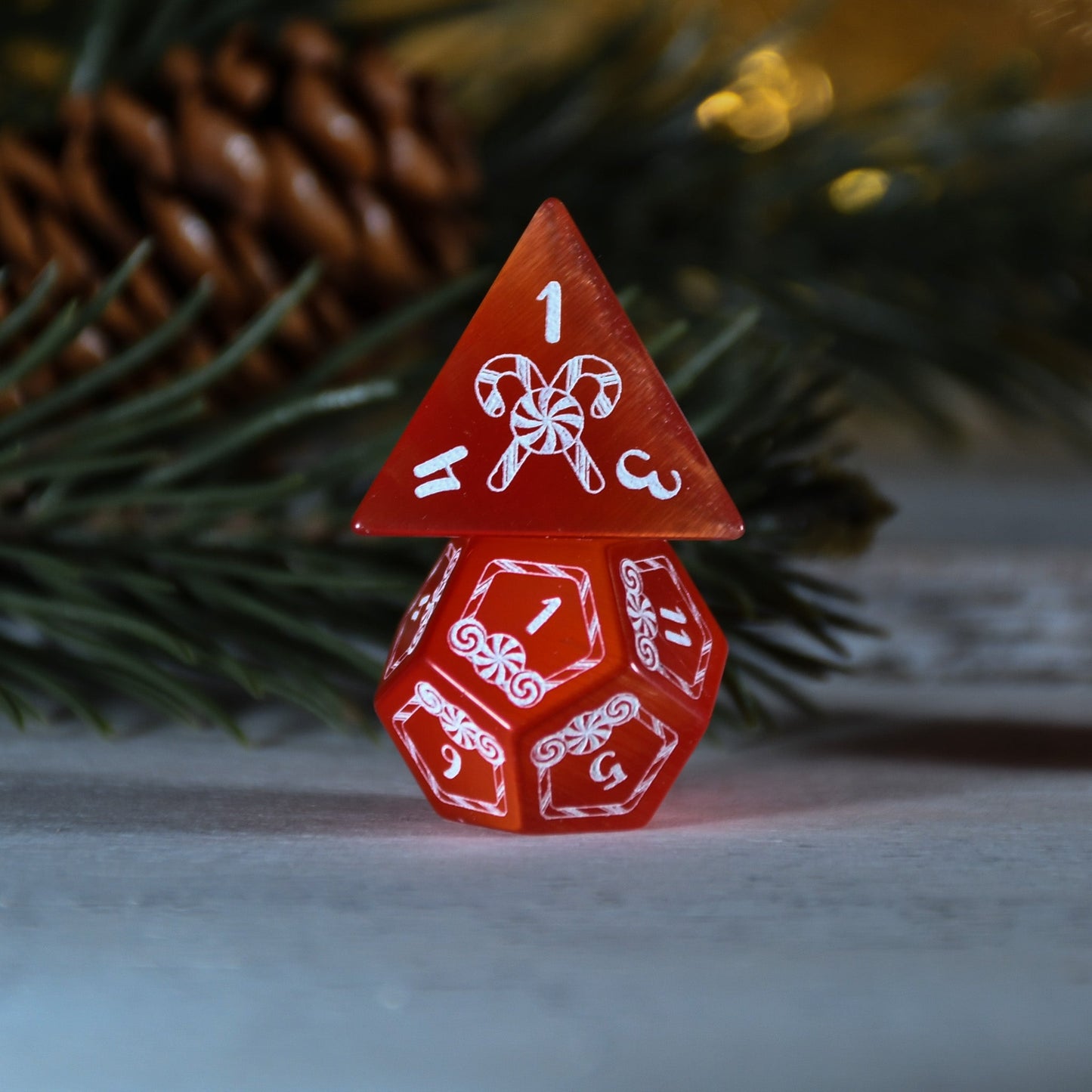 Candy Cane Wonderland - Red Cat's Eye Dice Set