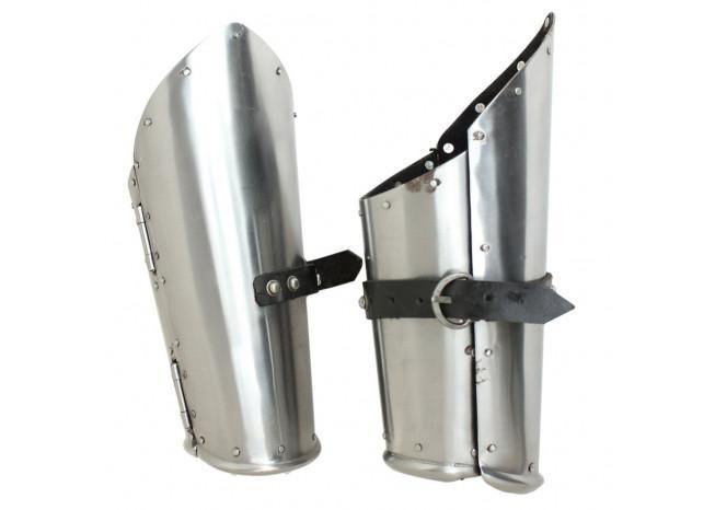 Cavalier Plate Armor Bracers