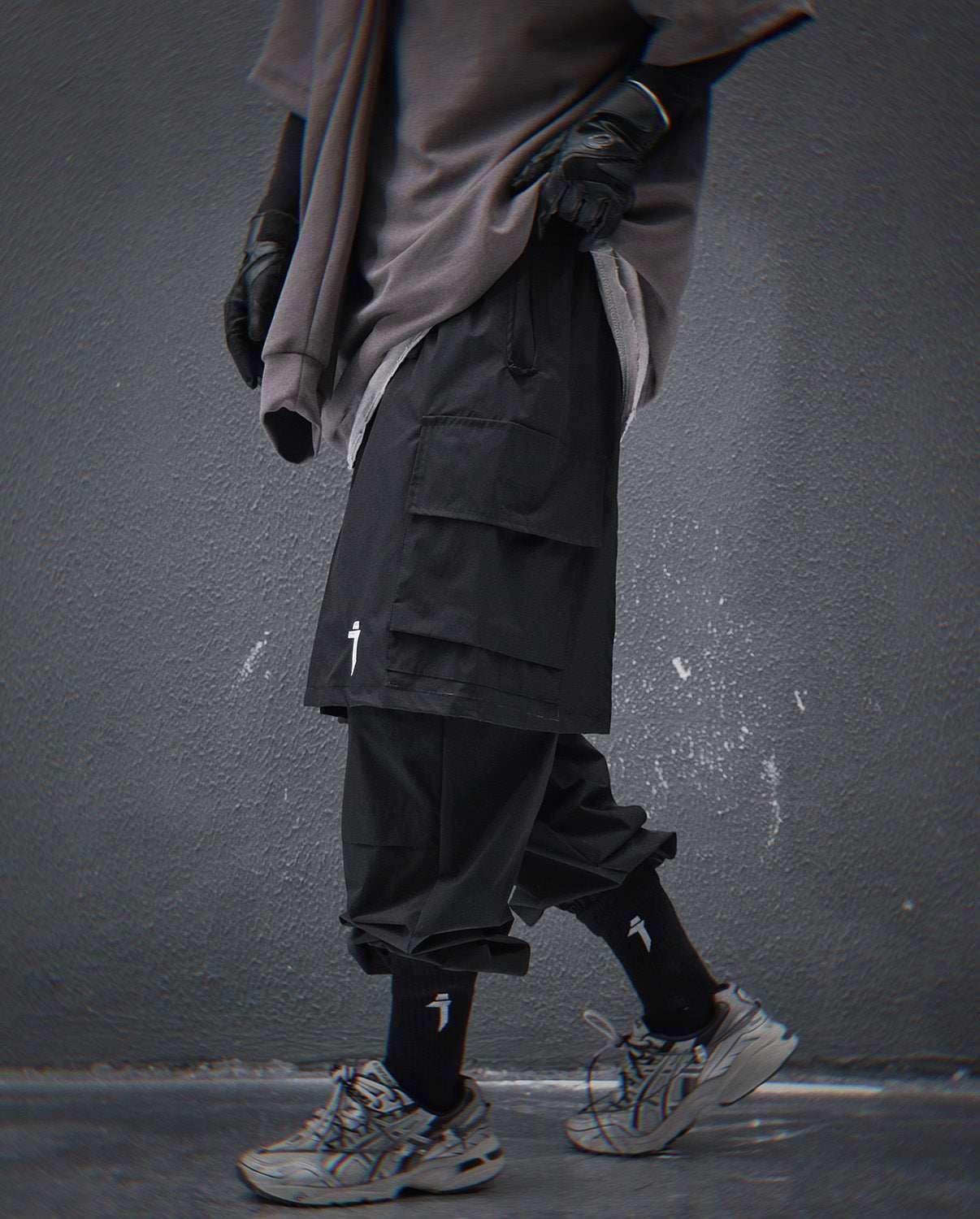 HiP80 Black Samurai Pants - M