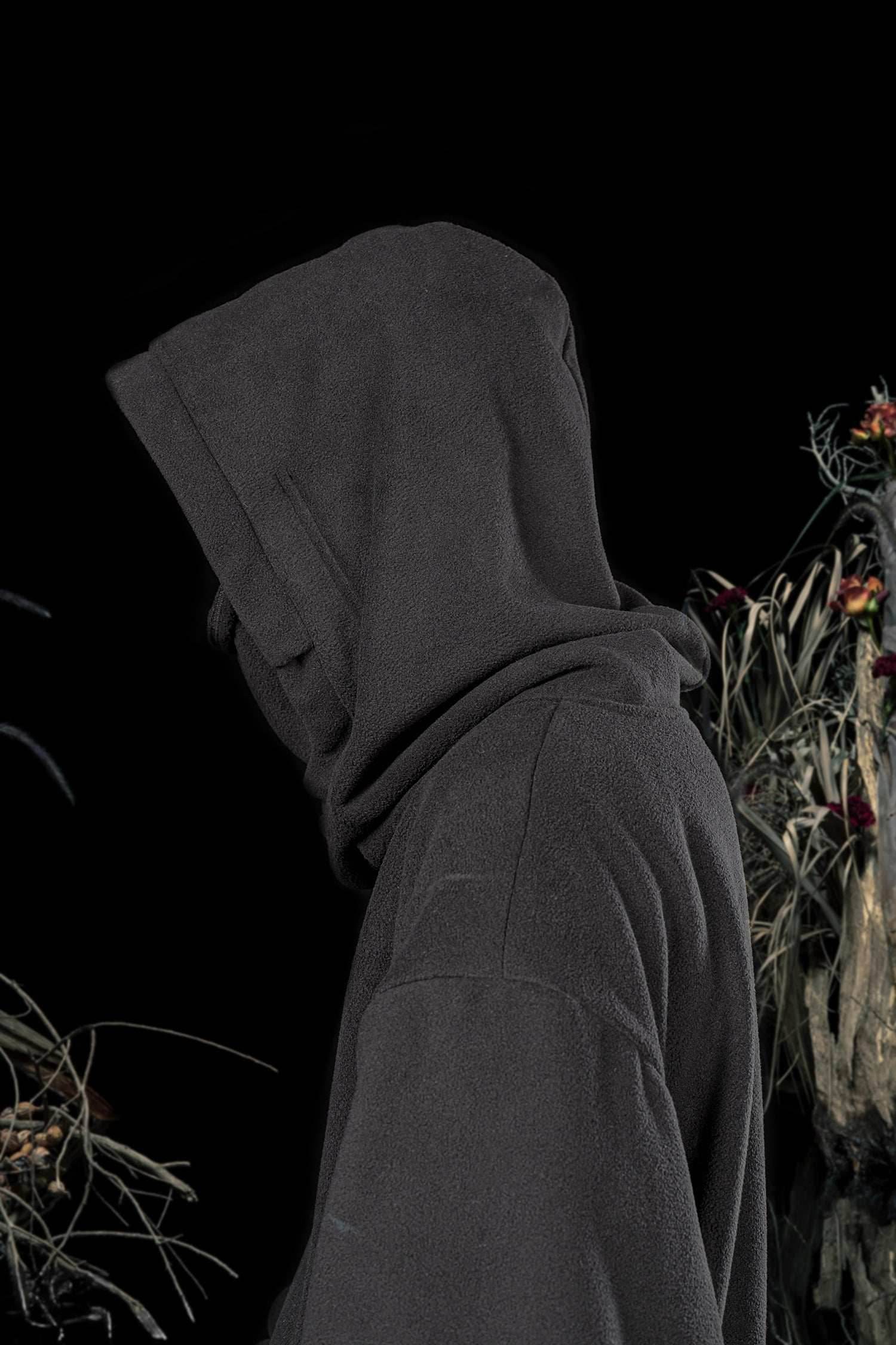 HiH26 I-Tech Fleece Hoodie - Black / S