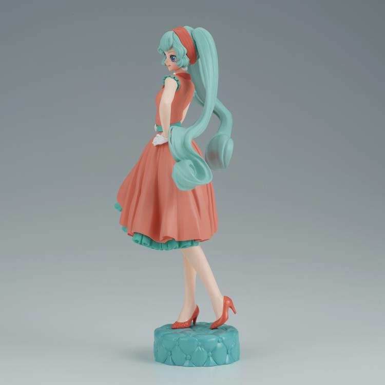 Vocaloid World Journey Vol.1 Hatsune Miku Figure - 