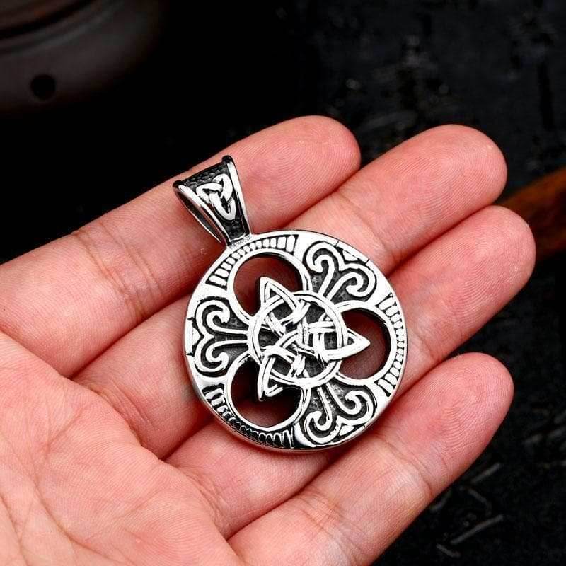 Celtic Triquetra Stainless Steel Pendant Necklace - only pendant / 55 CM / 21.7 INCHES