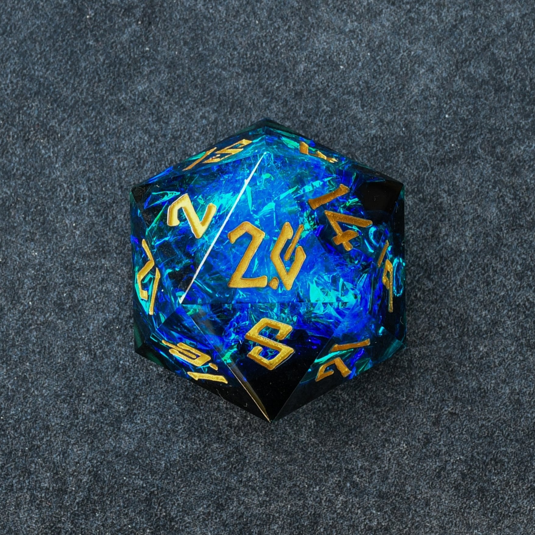 Chaos Bolt Resin 30mm D20