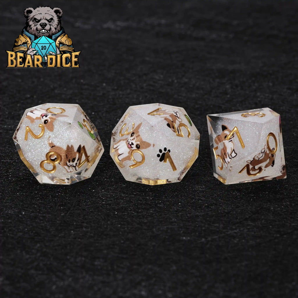 Chihuahua Resin D10 Die + Gold Numerals (Ten-Sided Die)