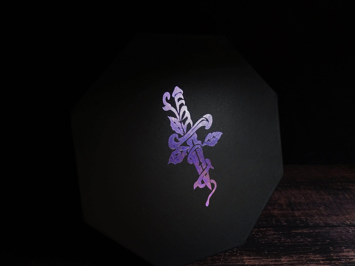 Color Shift Dice Tray Lid - Dagger Design - 