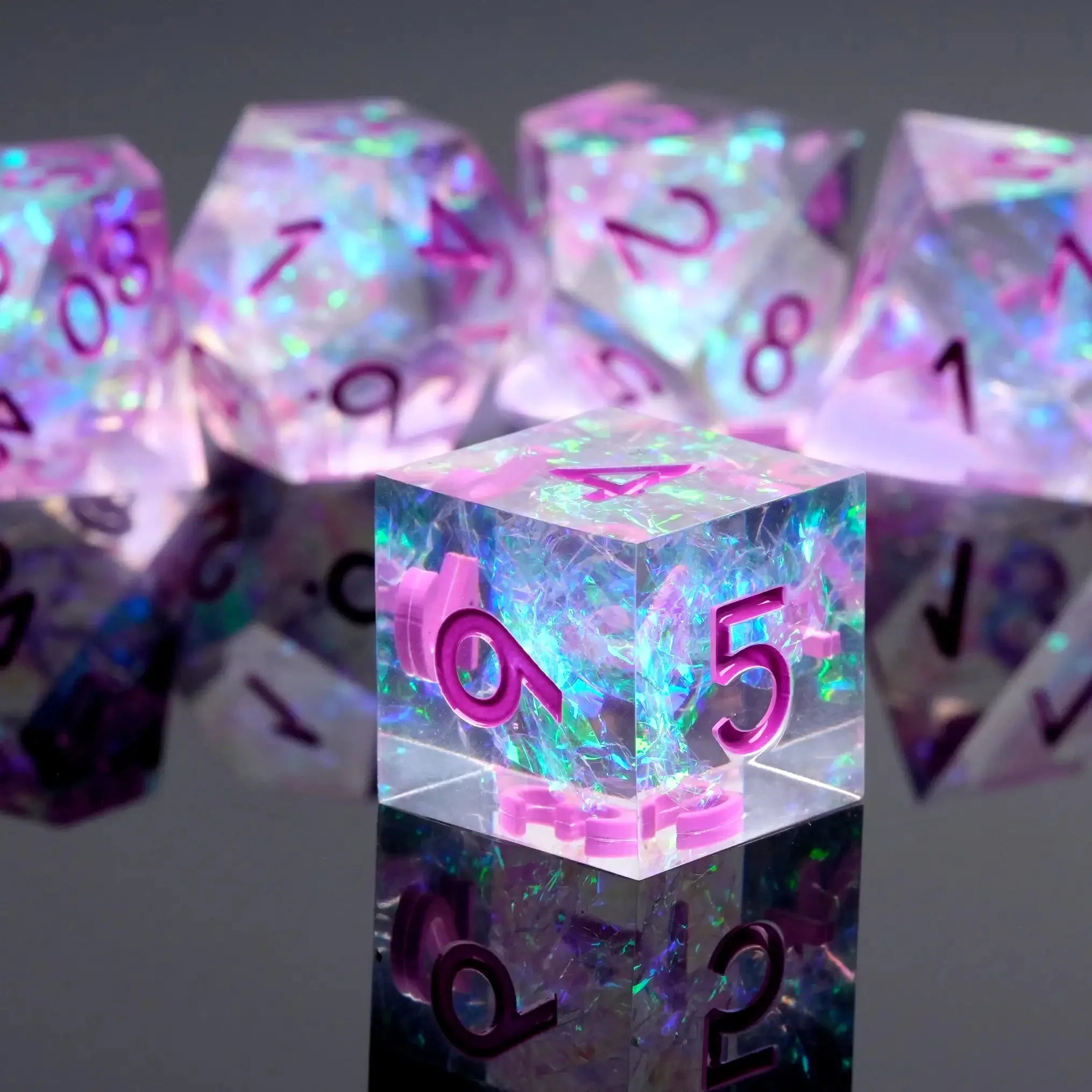 Colorful and glittering transparent resin solid DND multi-sided dice set + purple font