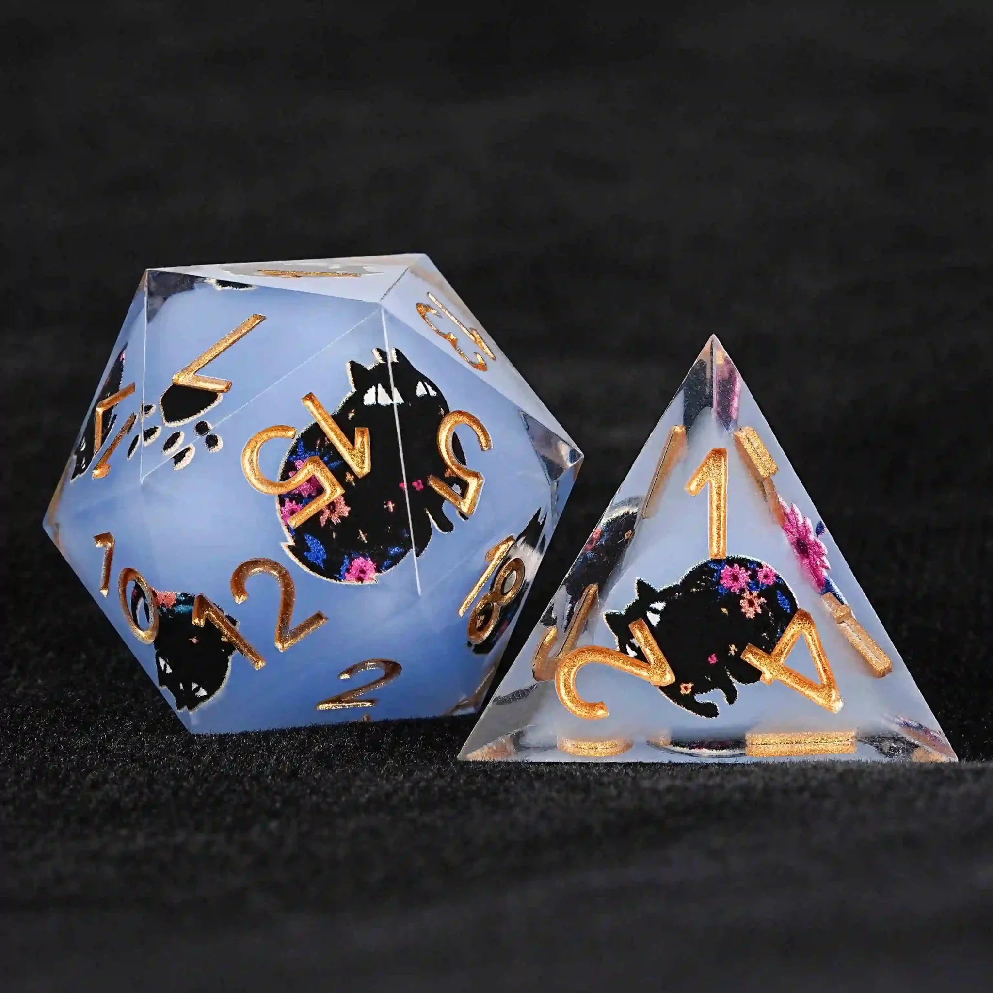 Cool dice sets: 7 gold font polyhedron dnd black cat resin dice