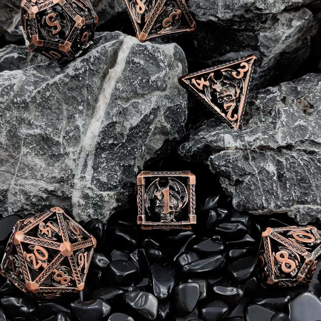 Cool Metal Skull Flying Dragon Hollow DND Dice Set