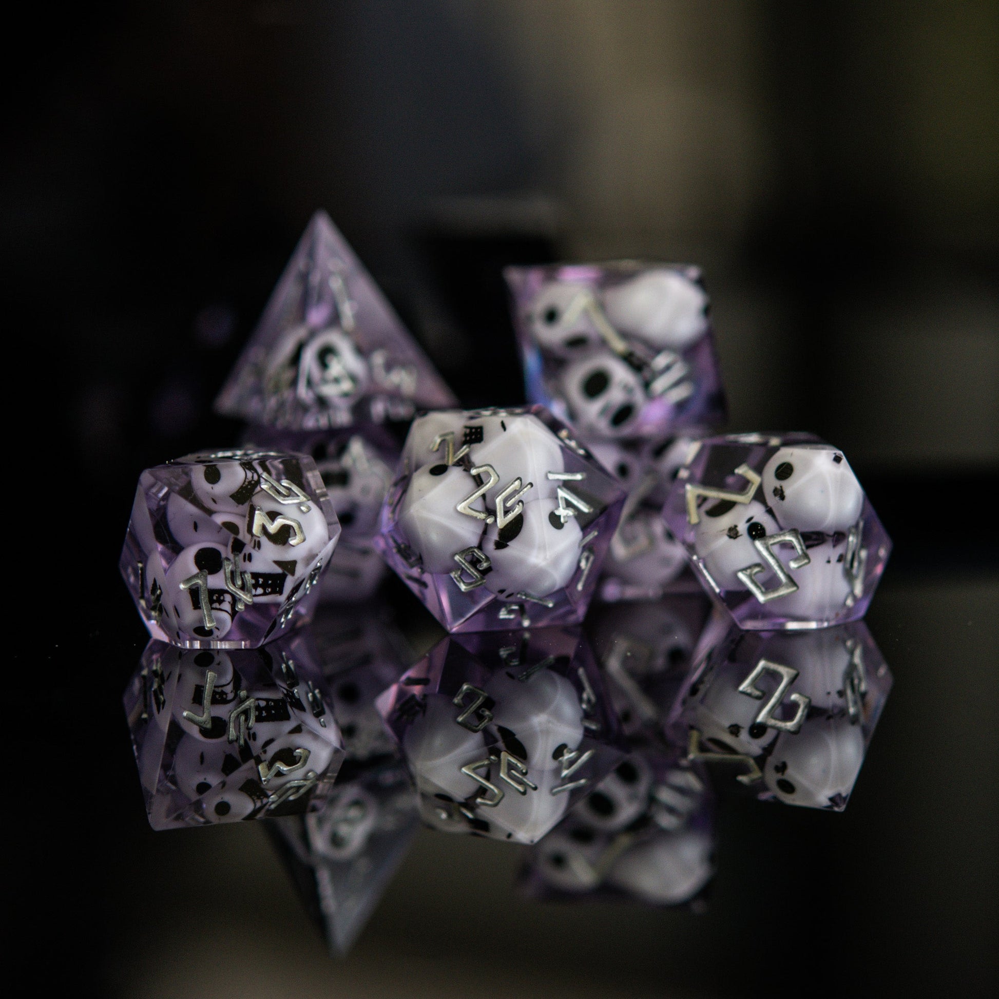 Corpse Lavender Sharp-Edged Resin Dice Set