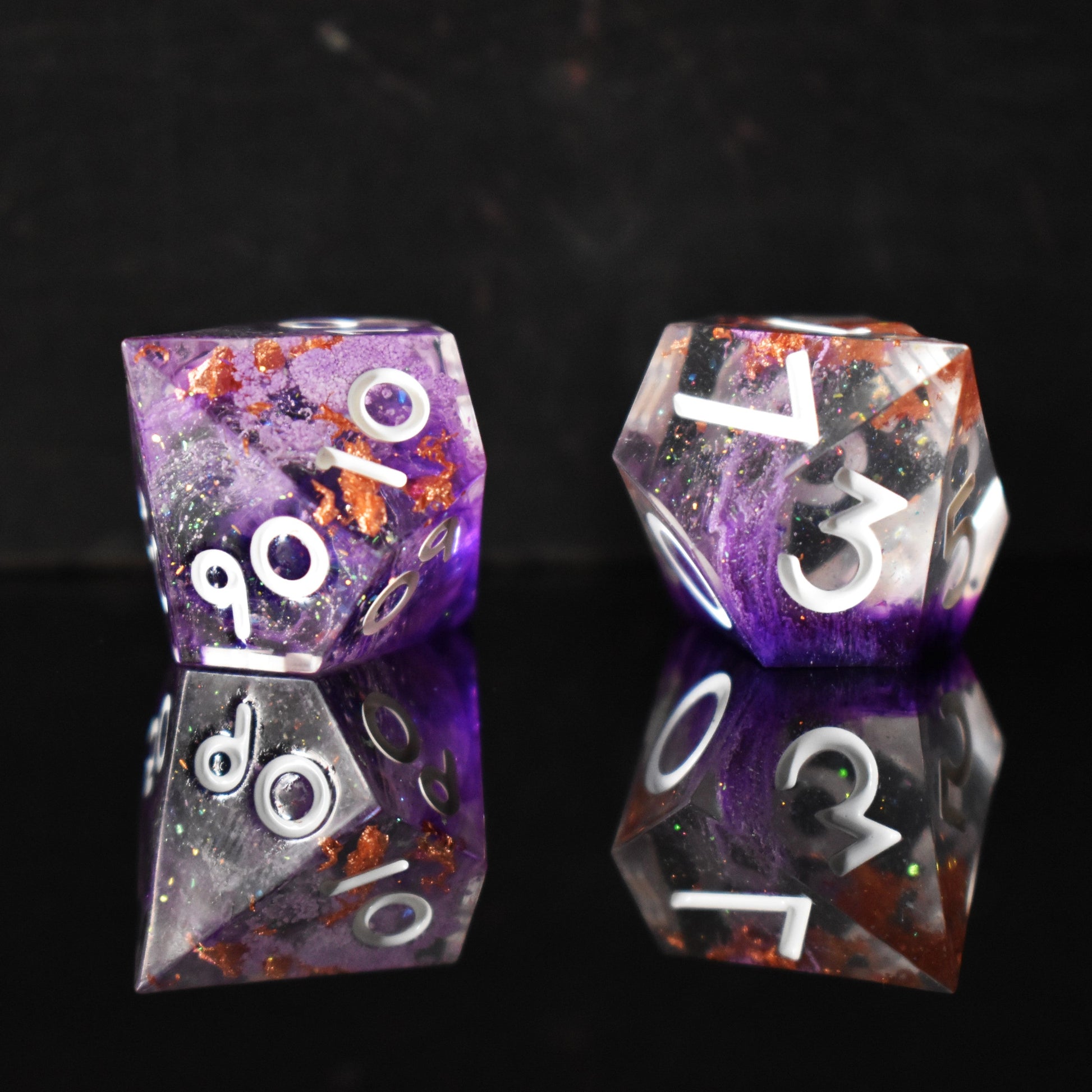 Crown of Madness Sharp-Edged Resin Dice Set