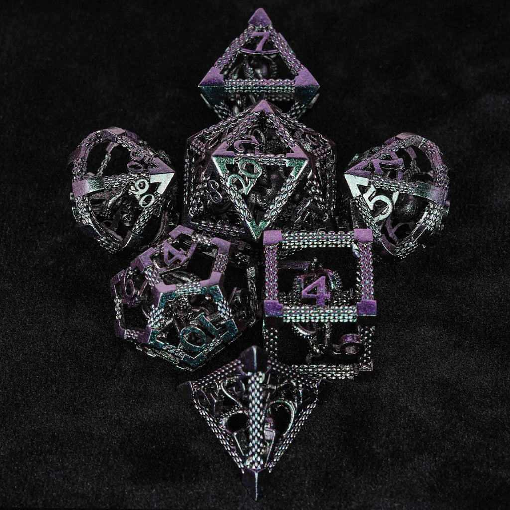 Cthulhu-Octopus Monster Purple Green Metal Hollow Dice Set