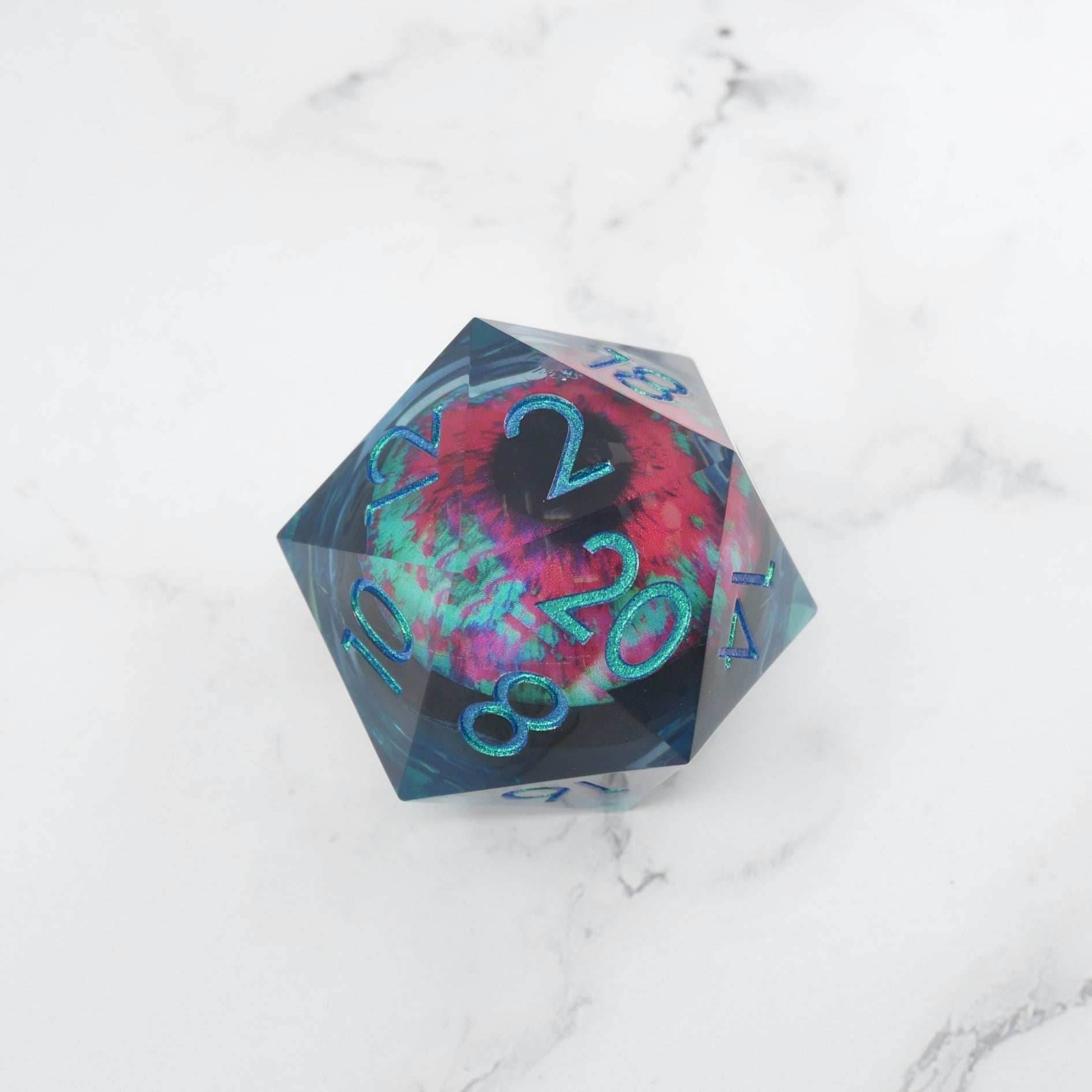 Cthulhu's Eye | Giant D20 Moving Eye DnD Dice | Acrylic RPG Gaming Dice - D20 Super Chonk 50mm