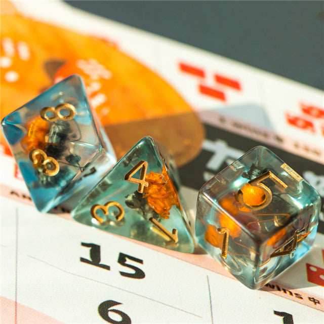 Orange & Grey Flower Dice 7-Dice Set Resin Dungeons and Dragons Dice (Gypsophila / Baby's-Breath) - 