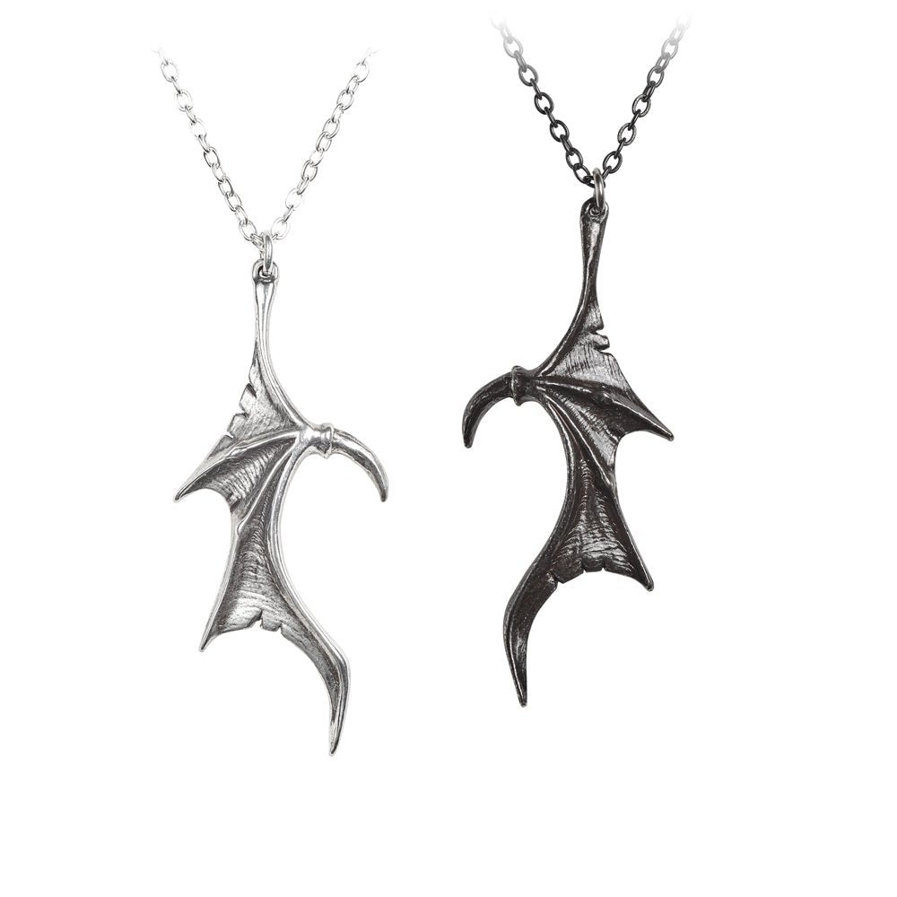 Darkling Heart Necklace-0