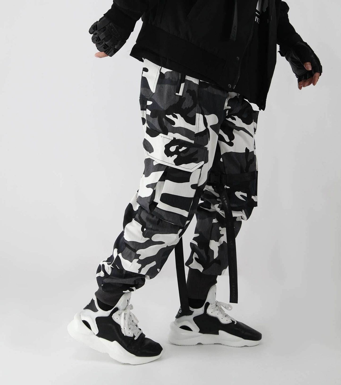 IBP1828 Noble Cargo Pants - Black / S