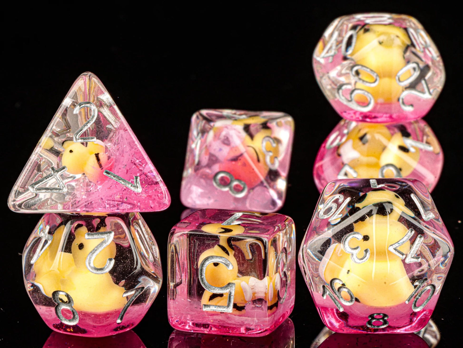 DnD Bumble Bee Resin Dice, Animal Inclusion Dice for D&D, RPG Game Dice for Dungeons and Dragons, Polyhedral Dice Set