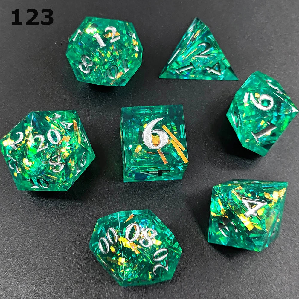 Dnd Skull Resin Dice Sharp Edge Number Polyhedral Dice D+D Dice Set For Dungeon and Dragon Pathfinder Role Playing Game(RPG)、MTG